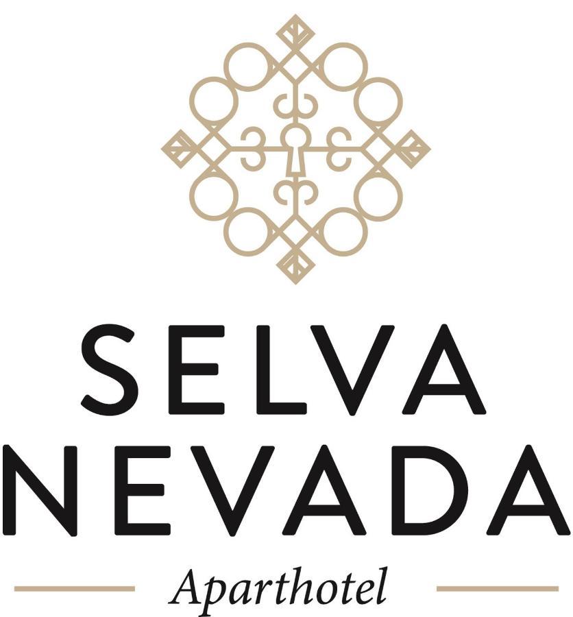 La Virgen de la Vega Apart-Hotel Selva Nevada מראה חיצוני תמונה