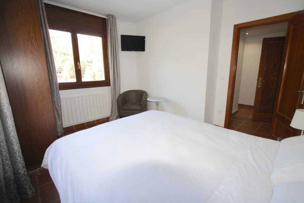 La Virgen de la Vega Apart-Hotel Selva Nevada חדר תמונה
