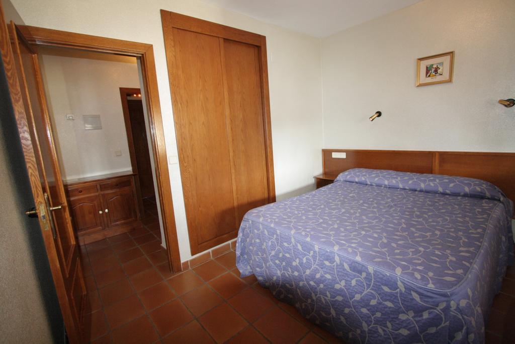 La Virgen de la Vega Apart-Hotel Selva Nevada חדר תמונה