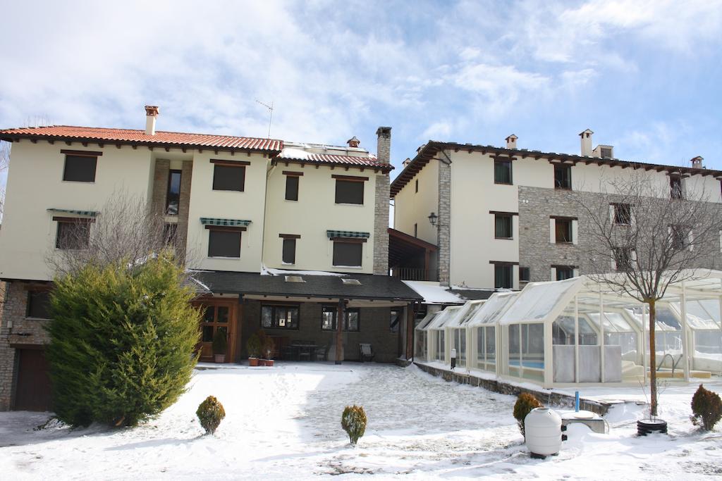 La Virgen de la Vega Apart-Hotel Selva Nevada מראה חיצוני תמונה