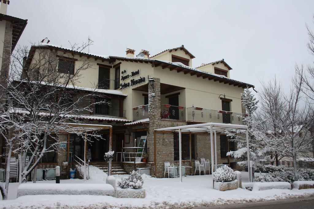 La Virgen de la Vega Apart-Hotel Selva Nevada מראה חיצוני תמונה